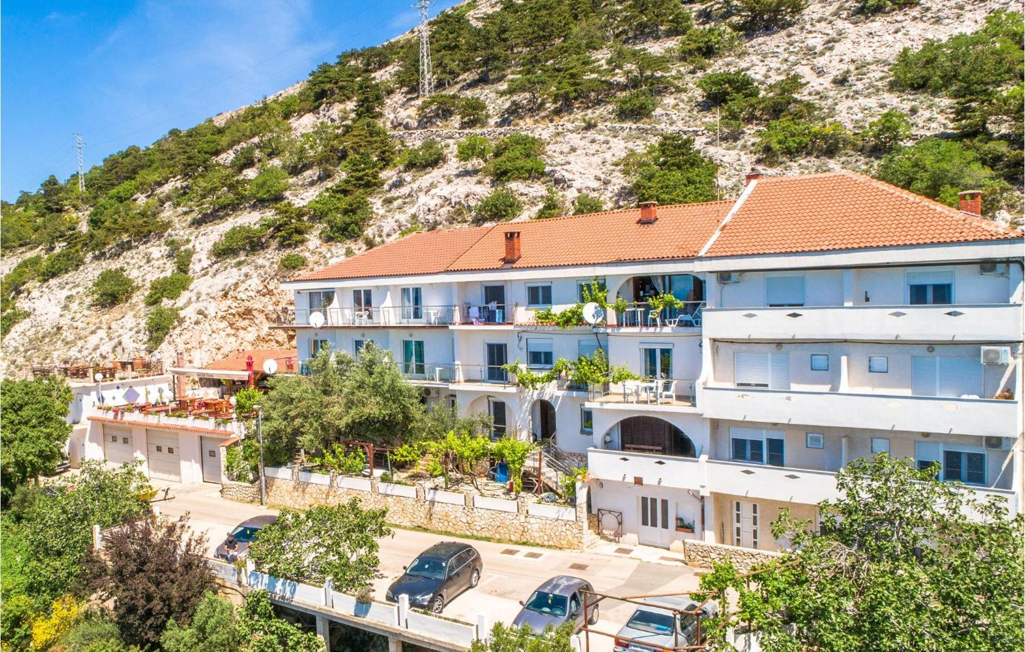 Lovely Apartment In Stara Baska 1 With Kitchen Eksteriør billede